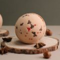 Weihnachts-Badebombe Rentier – Toffee & Karamell – Badebomben | Mona und Meer