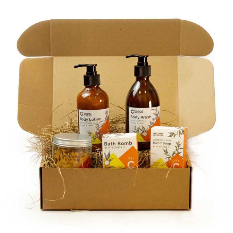 PA-54-VITC-07-VITC-05-VITC-03-VITC-04-VITC-01 (1) Ultimate Vitamin C Detox Bundle 5-teiliges Pflegeset – Geschenksets | Mona und Meer
