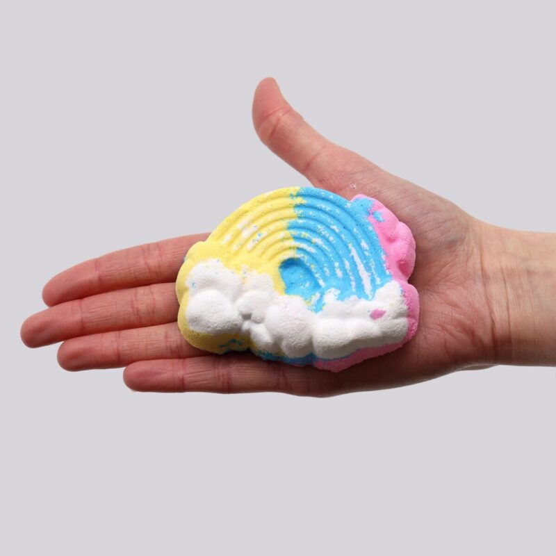 SKB-05 (2) Kinder-Badebombe Wolke Mango 95 g – Kinder-Badebombe Wolke Mango, 95 g | Mona und Meer